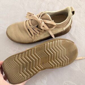 Sorel Out n About Waterproof Sneakers 6.5